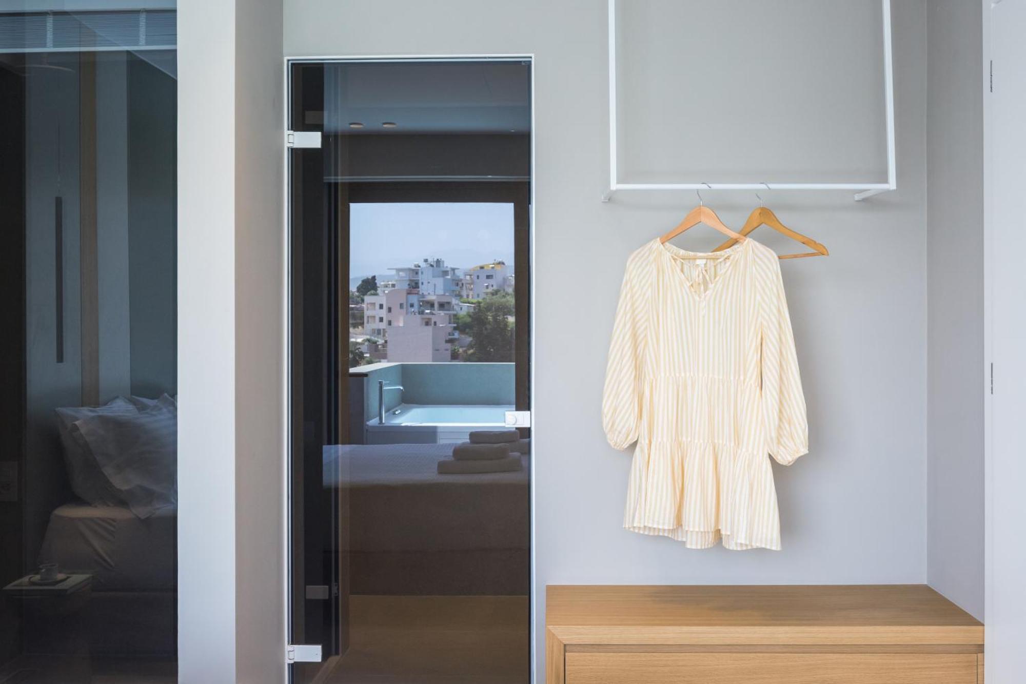 Noemie Luxury Suites Chania  Pokoj fotografie